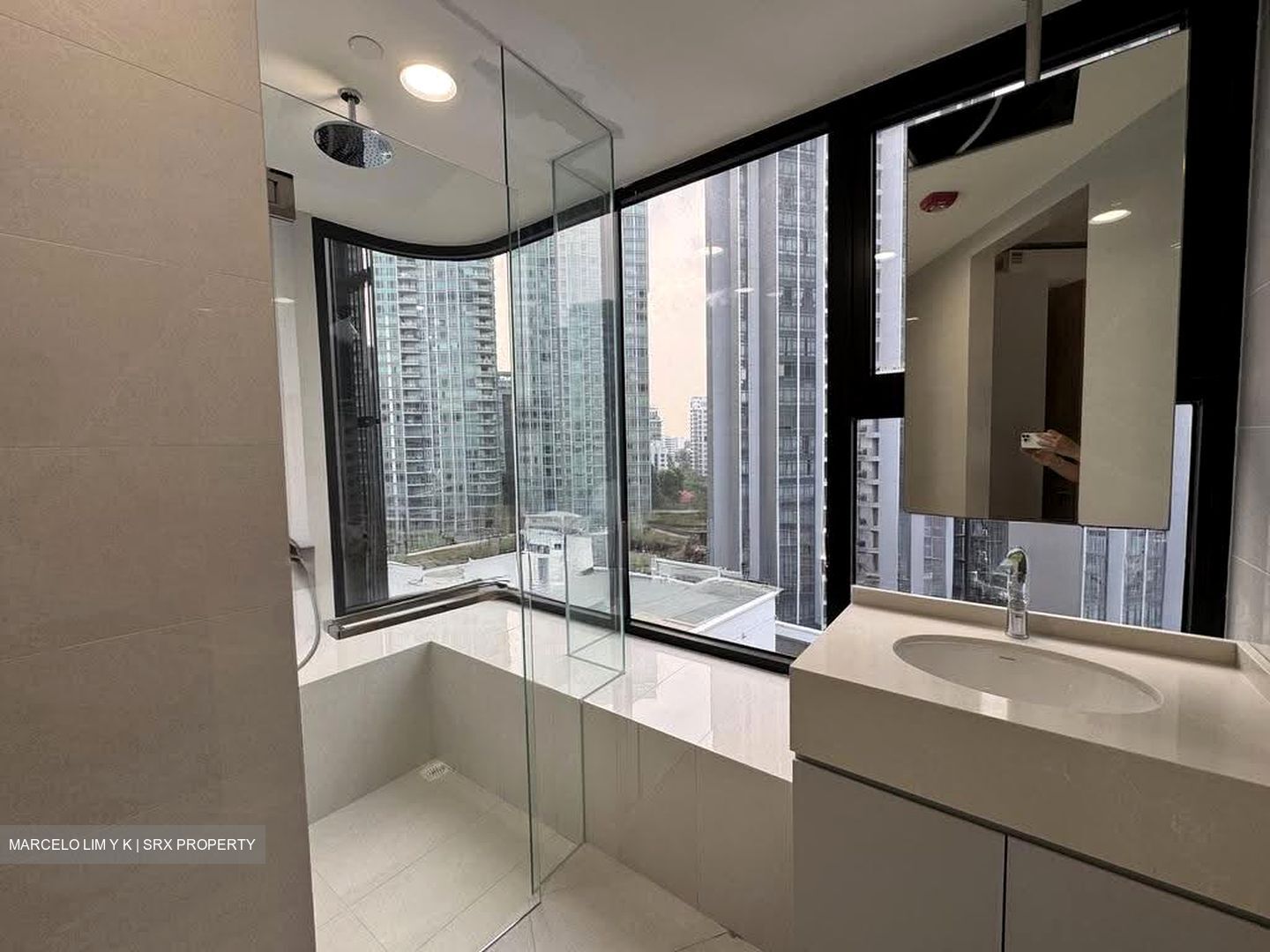 Thomson Road (D11), Apartment #619396731